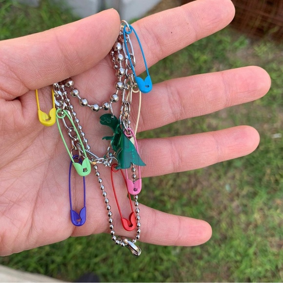 New Dinosaur Charm Chunky Chain Layer Necklace - Picture 3 of 4